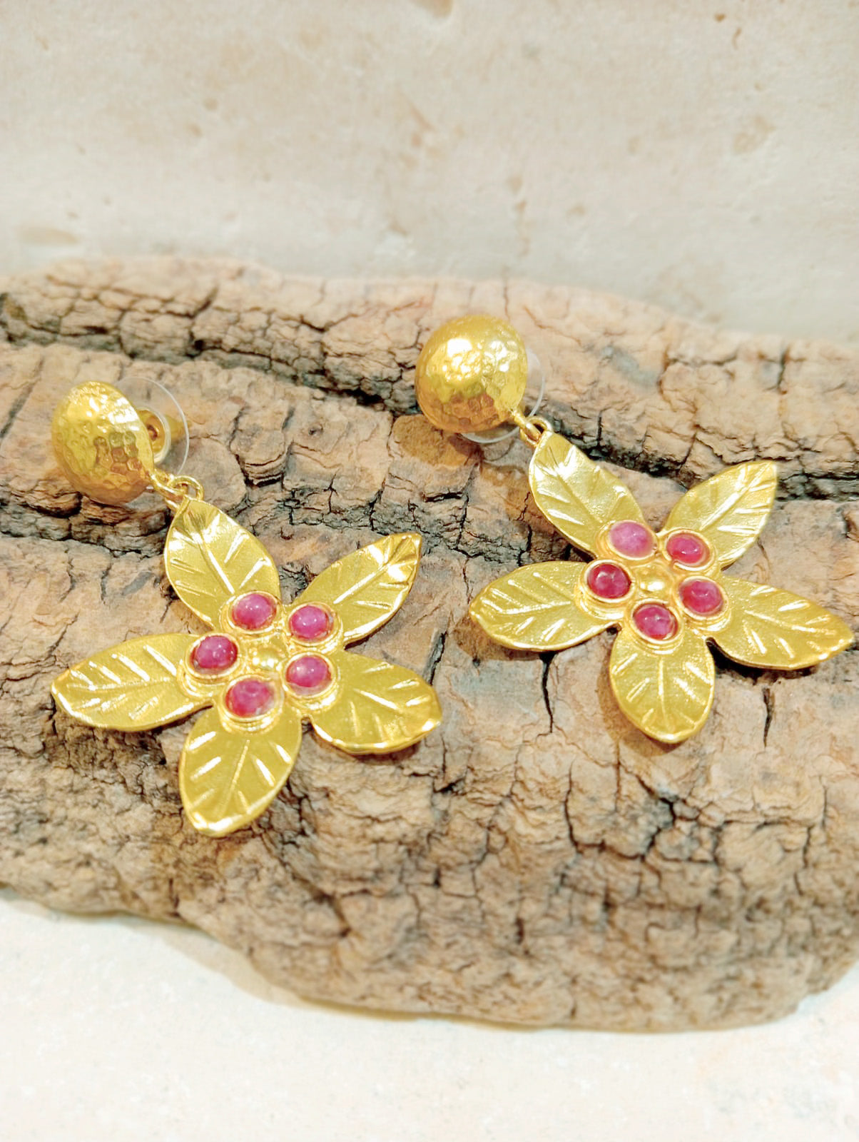 Boucles d'oreille - Fleurs fuchsia